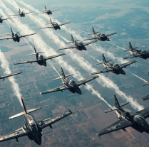 Israeli Planes Caught Dropping Chemtrails on Neighbors photo