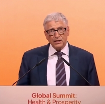 Bill Gates, on the verge of tears, says: “All the progress we have made is now in question!” photo