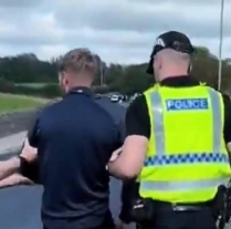 Arrested for saying “We love bacon”: Free speech no longer exists in Britain photo